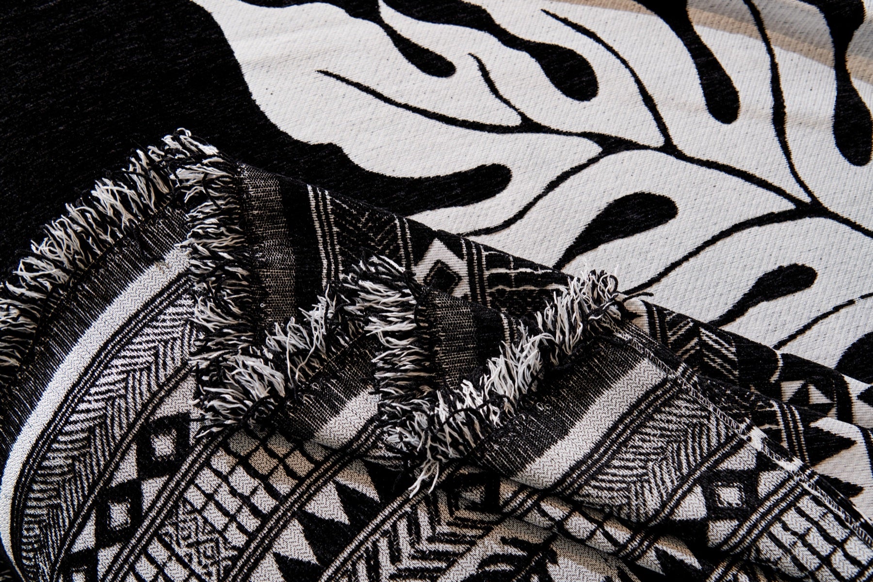 Sofa Decor Amalfi Palm Jacquard Sofa Throw Cover in Noir Palm - palm jacquard sofa throw cover fabric and edge detail in Australia, image 38