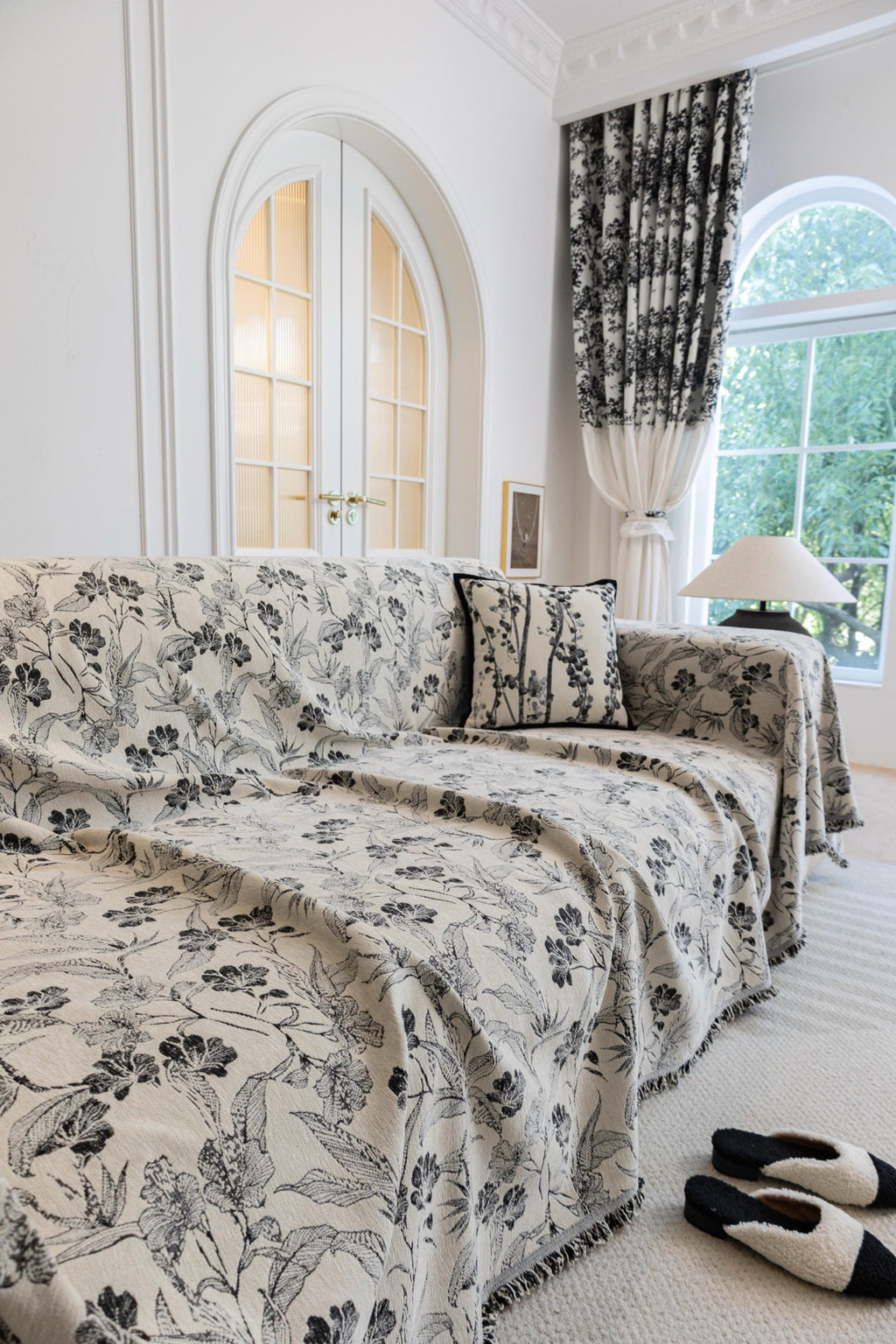 Sofa Decor Aurelia Fringed Floral Jacquard Sofa Throw Cover in Charcoal Bloom - full sofa throw cover styling for patterned couch cover in Australia, image 20