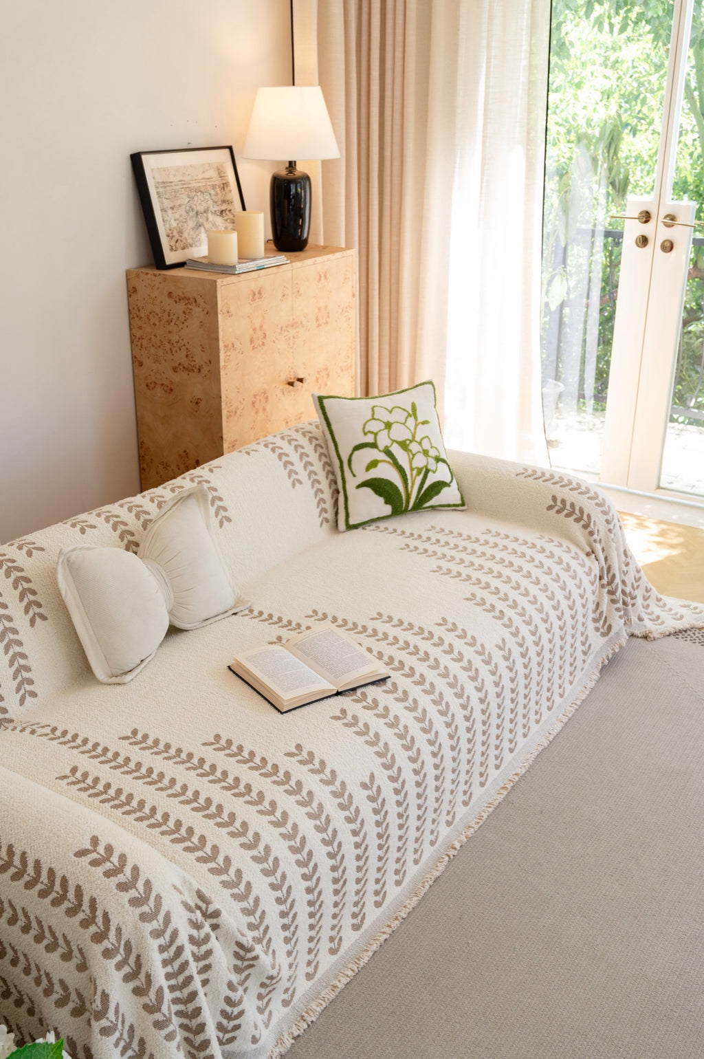 Leaf Pattern Sofa Throw Cover with Tassel Fringe - Couch Protector for 1, 2 & 3 Seater Sofas
