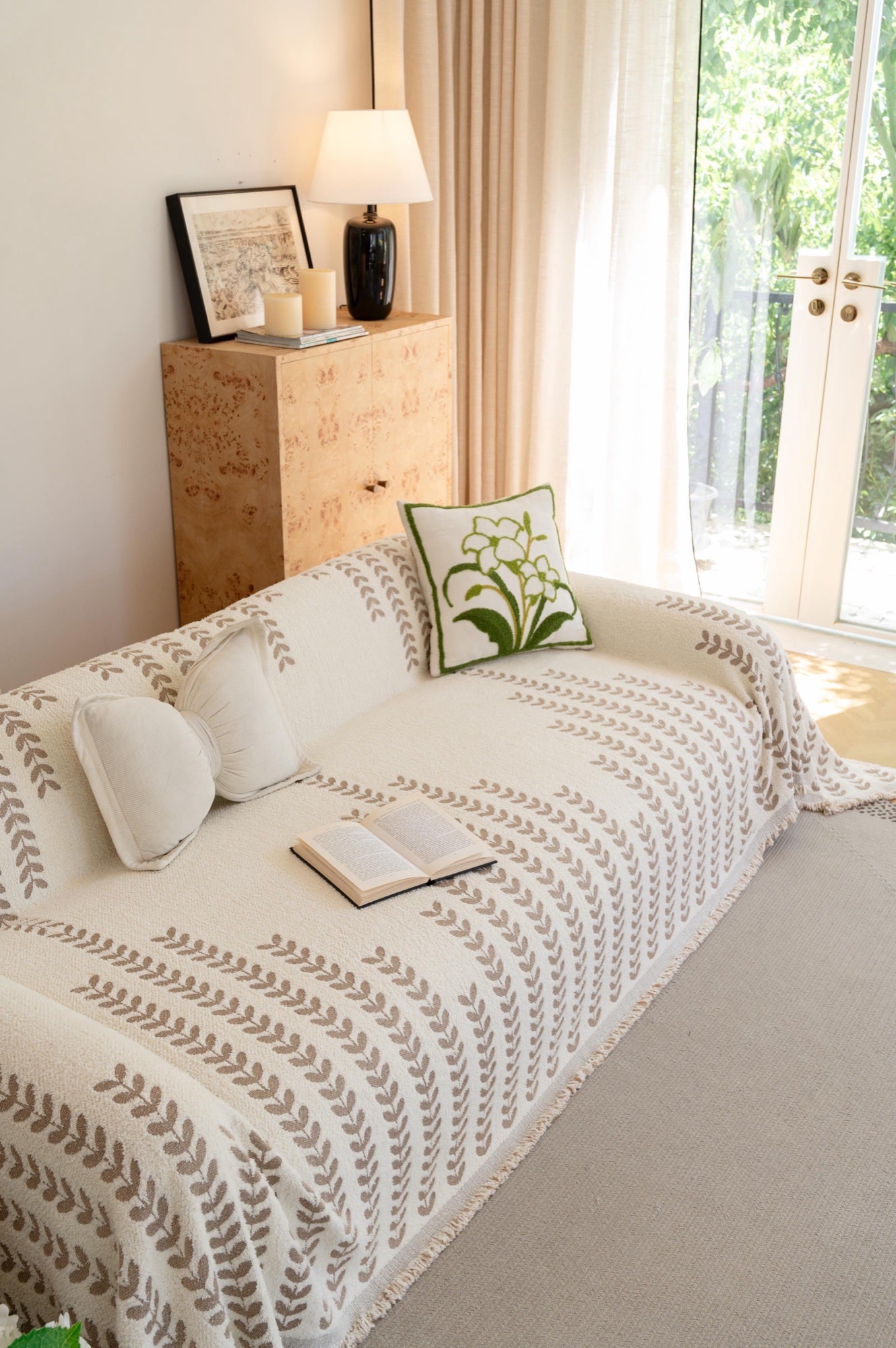 Leaf Pattern Sofa Throw Cover with Tassel Fringe - Couch Protector for 1, 2 & 3 Seater Sofas
