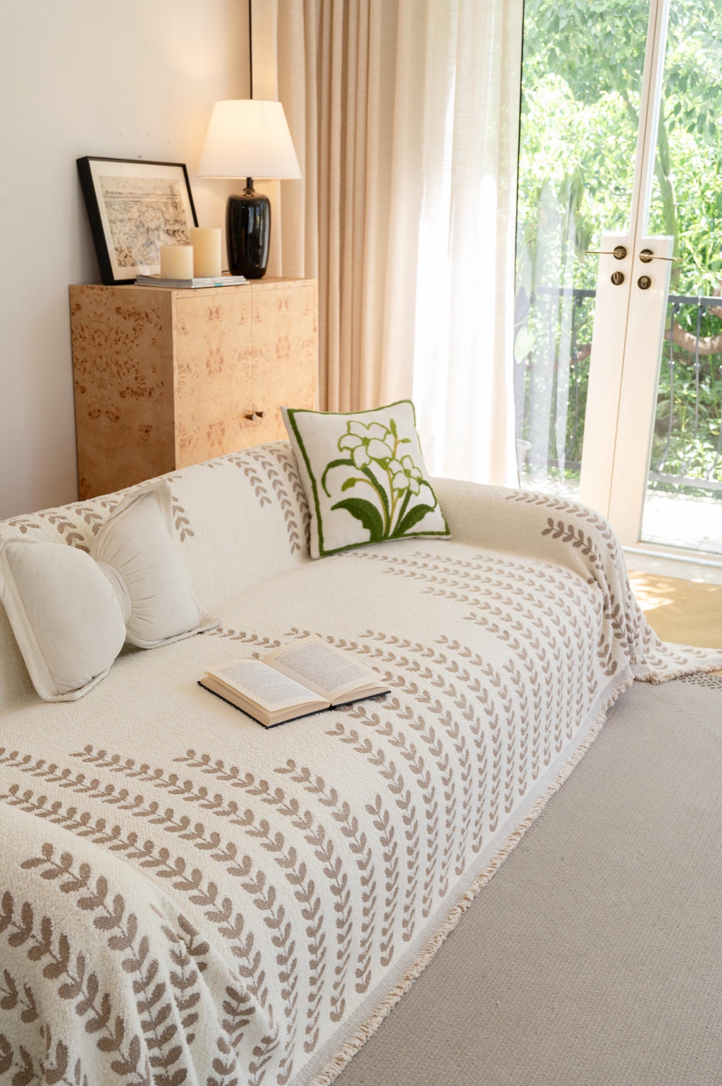 Leaf Pattern Sofa Throw Cover with Tassel Fringe - Couch Protector for 1, 2 & 3 Seater Sofas